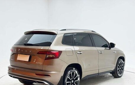 Skoda Karoq I, 2022 год, 1 860 000 рублей, 13 фотография