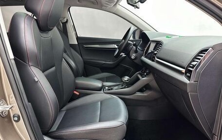 Skoda Karoq I, 2022 год, 1 860 000 рублей, 7 фотография