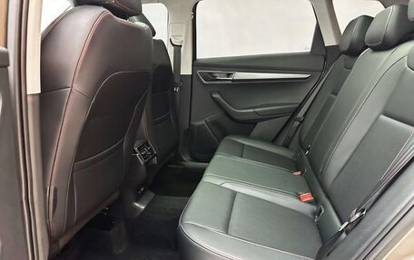 Skoda Karoq I, 2022 год, 1 860 000 рублей, 15 фотография