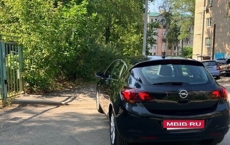 Opel Astra J, 2011 год, 760 000 рублей, 5 фотография