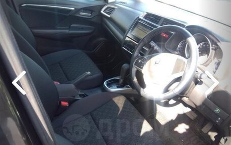 Honda Fit III, 2014 год, 900 000 рублей, 6 фотография