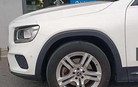 Mercedes-Benz GLB, 2022 год, 2 200 000 рублей, 3 фотография