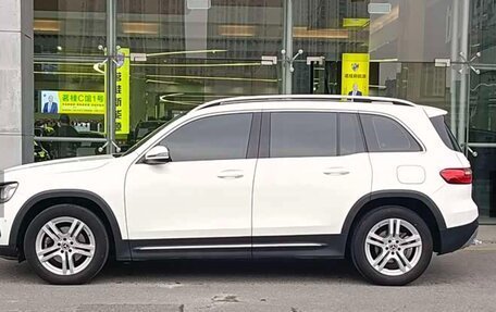 Mercedes-Benz GLB, 2022 год, 2 200 000 рублей, 4 фотография