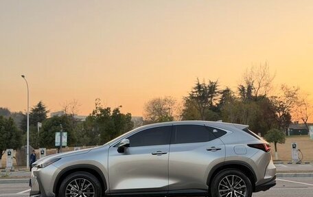 Lexus NX, 2022 год, 2 874 000 рублей, 4 фотография
