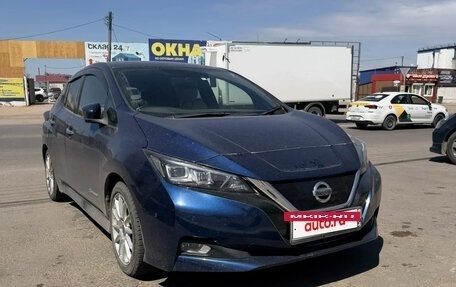 Nissan Leaf II, 2018 год, 1 495 000 рублей, 7 фотография