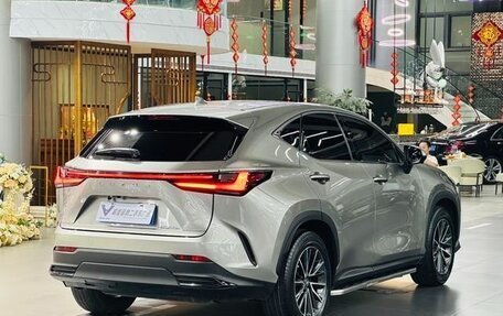 Lexus NX, 2022 год, 2 870 000 рублей, 4 фотография