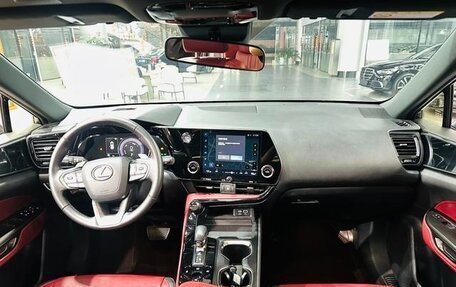 Lexus NX, 2022 год, 2 870 000 рублей, 9 фотография