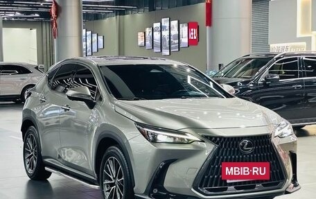 Lexus NX, 2022 год, 2 870 000 рублей, 3 фотография