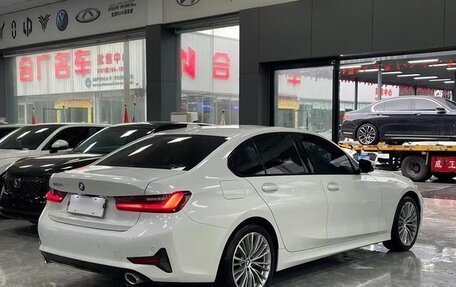 BMW 3 серия, 2023 год, 2 690 000 рублей, 8 фотография
