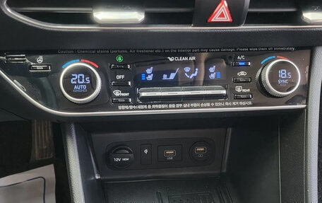 Hyundai Sonata VIII, 2020 год, 2 340 000 рублей, 13 фотография