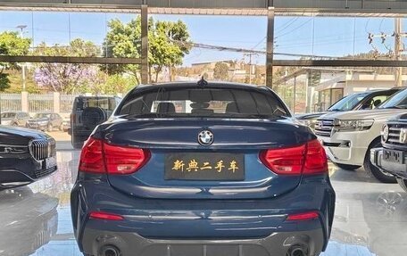 BMW 1 серия, 2022 год, 1 200 000 рублей, 5 фотография