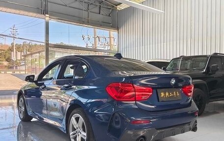 BMW 1 серия, 2022 год, 1 200 000 рублей, 4 фотография