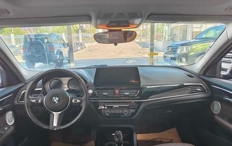 BMW 1 серия, 2022 год, 1 200 000 рублей, 7 фотография