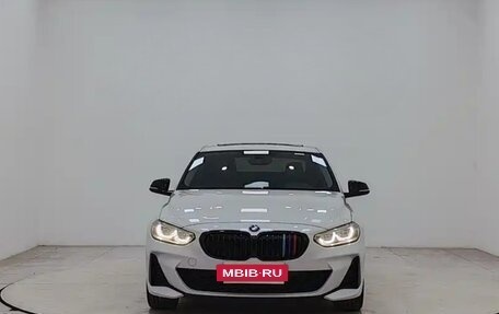 BMW 1 серия, 2022 год, 1 761 100 рублей, 2 фотография