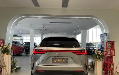 Lexus NX, 2022 год, 2 883 000 рублей, 5 фотография