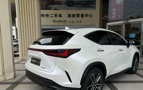 Lexus NX, 2022 год, 2 960 000 рублей, 3 фотография