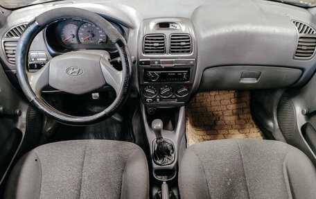 Hyundai Accent II, 2004 год, 218 335 рублей, 16 фотография