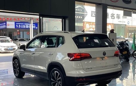 Volkswagen Tharu, 2022 год, 1 720 000 рублей, 6 фотография