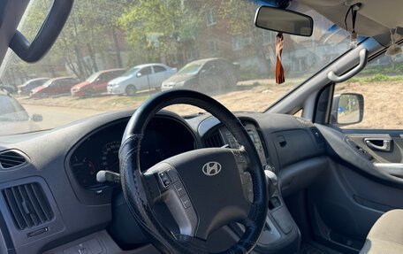 Hyundai Grand Starex Grand Starex I рестайлинг 2, 2008 год, 497 000 рублей, 3 фотография