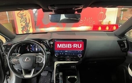 Lexus NX, 2022 год, 2 940 000 рублей, 11 фотография