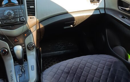 Chevrolet Cruze II, 2011 год, 720 000 рублей, 7 фотография