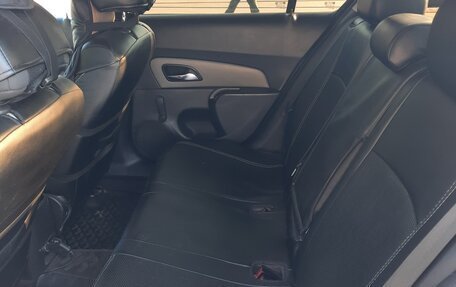 Chevrolet Cruze II, 2011 год, 720 000 рублей, 8 фотография