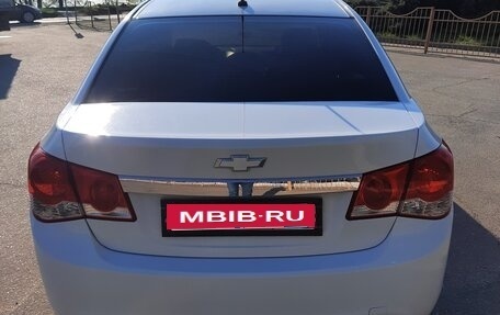 Chevrolet Cruze II, 2011 год, 720 000 рублей, 2 фотография