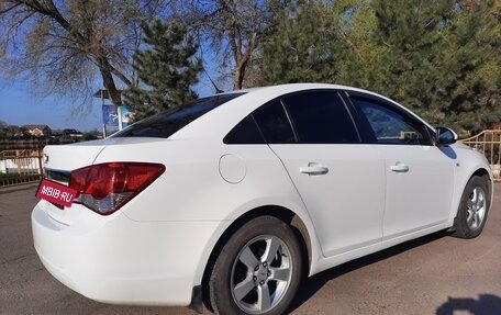 Chevrolet Cruze II, 2011 год, 720 000 рублей, 4 фотография