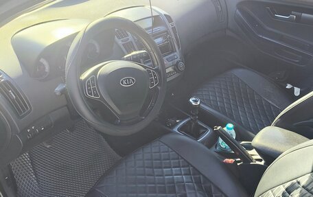 KIA cee'd I рестайлинг, 2008 год, 400 000 рублей, 7 фотография
