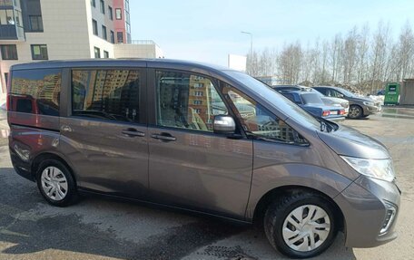 Honda Stepwgn IV, 2018 год, 1 950 000 рублей, 10 фотография
