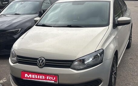 Volkswagen Polo VI (EU Market), 2011 год, 550 000 рублей, 5 фотография