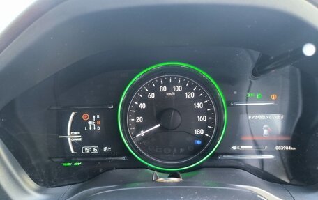 Honda Vezel, 2019 год, 2 250 000 рублей, 12 фотография