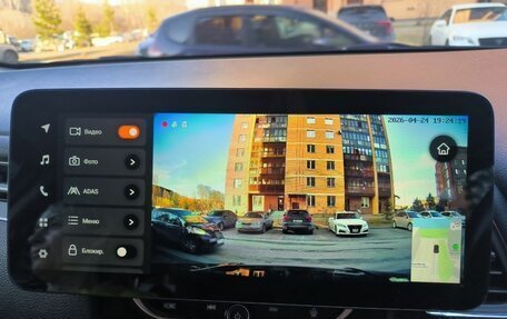 Honda Vezel, 2019 год, 2 250 000 рублей, 17 фотография