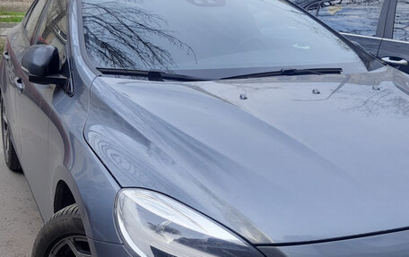 Volvo V40 Cross Country I, 2017 год, 2 300 000 рублей, 4 фотография