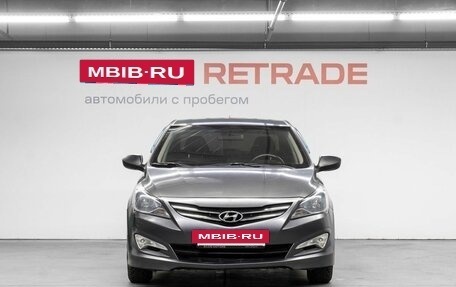 Hyundai Solaris II рестайлинг, 2015 год, 860 000 рублей, 3 фотография