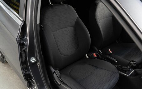 Hyundai Solaris II рестайлинг, 2015 год, 860 000 рублей, 17 фотография