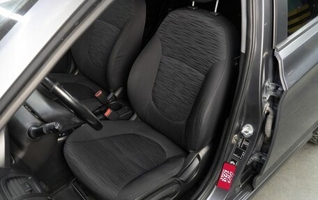 Hyundai Solaris II рестайлинг, 2015 год, 860 000 рублей, 14 фотография