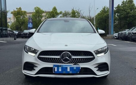 Mercedes-Benz A-Класс, 2022 год, 1 397 520 рублей, 2 фотография