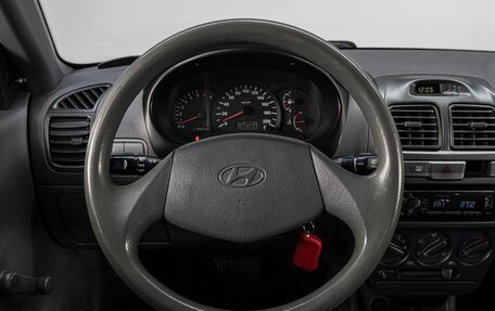 Hyundai Accent II, 2009 год, 450 000 рублей, 17 фотография