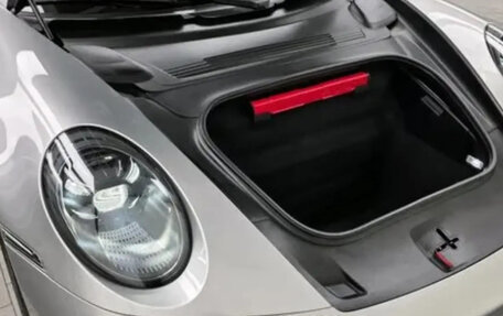 Porsche 911, 2022 год, 16 000 000 рублей, 36 фотография