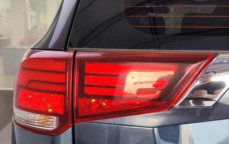 Mitsubishi Outlander III рестайлинг 3, 2019 год, 2 449 000 рублей, 16 фотография