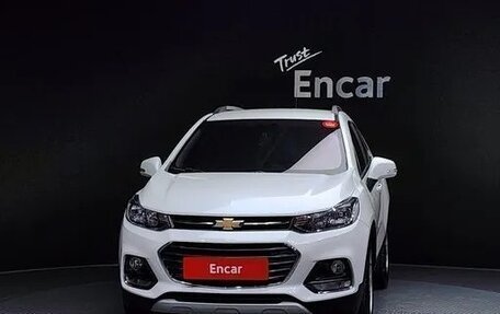 Chevrolet Trax, 2021 год, 1 045 000 рублей, 2 фотография