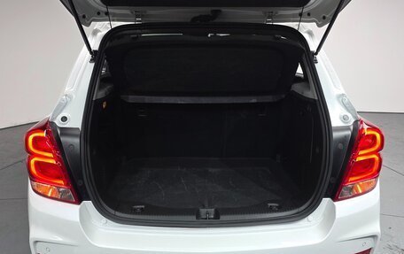 Chevrolet Trax, 2021 год, 1 042 000 рублей, 10 фотография