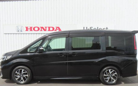 Honda Stepwgn IV, 2021 год, 1 780 000 рублей, 7 фотография