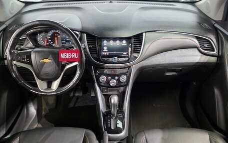 Chevrolet Trax, 2021 год, 1 050 000 рублей, 8 фотография