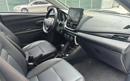 Toyota Yaris, 2023 год, 1 500 025 рублей, 5 фотография