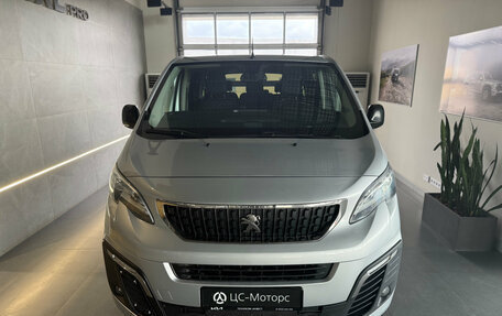 Peugeot Traveller I, 2019 год, 2 049 000 рублей, 2 фотография