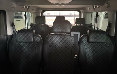 Peugeot Traveller I, 2019 год, 2 049 000 рублей, 18 фотография