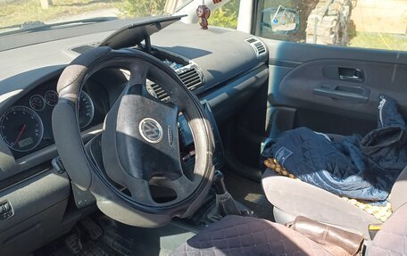 Volkswagen Sharan I рестайлинг, 2001 год, 280 000 рублей, 7 фотография