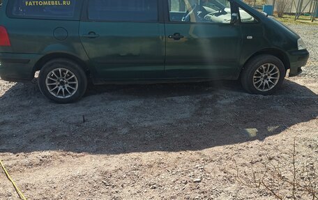 Volkswagen Sharan I рестайлинг, 2001 год, 280 000 рублей, 17 фотография